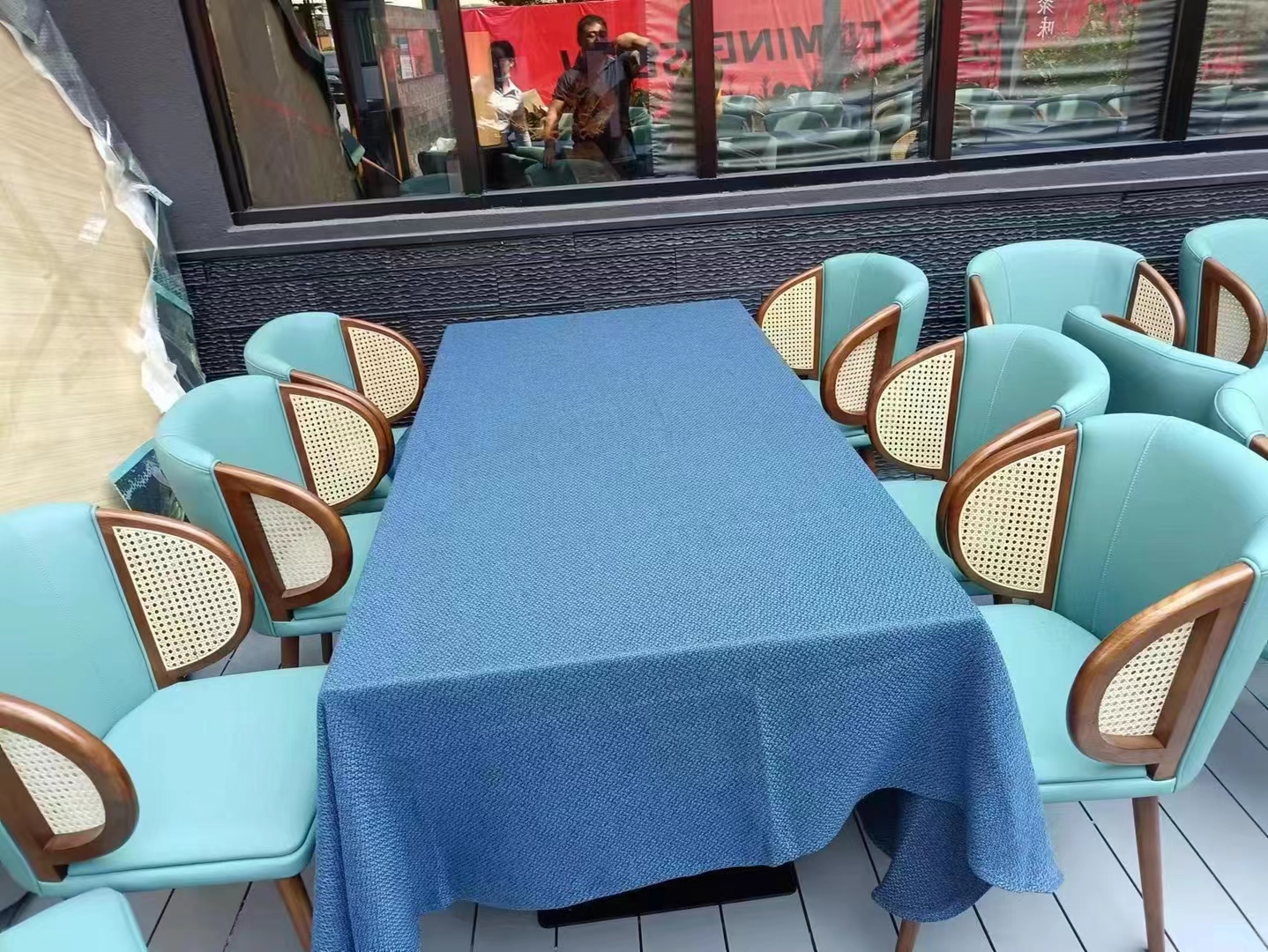 胡三桂餐厅户外餐桌椅